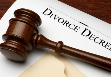 Divorce during Menstruation