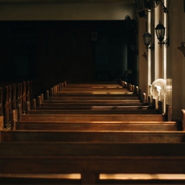 Early Muslims repairing a church