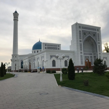 Seven Days in Bukhara and Samarqand with Mufti Taqi Usmani