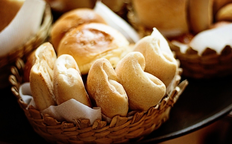Sweet bread for ill person