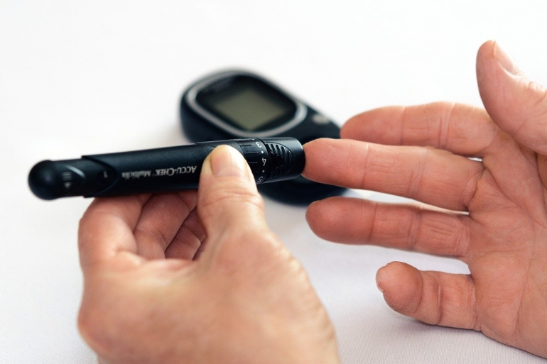 Does Diabetes Prick Test break ablution?